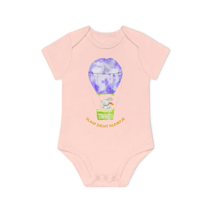 Slaap Zacht Kleintje Romper – Kawaii Romper met Konijn in Luchtballon | Biokatoen in 5 Kleuren Printify