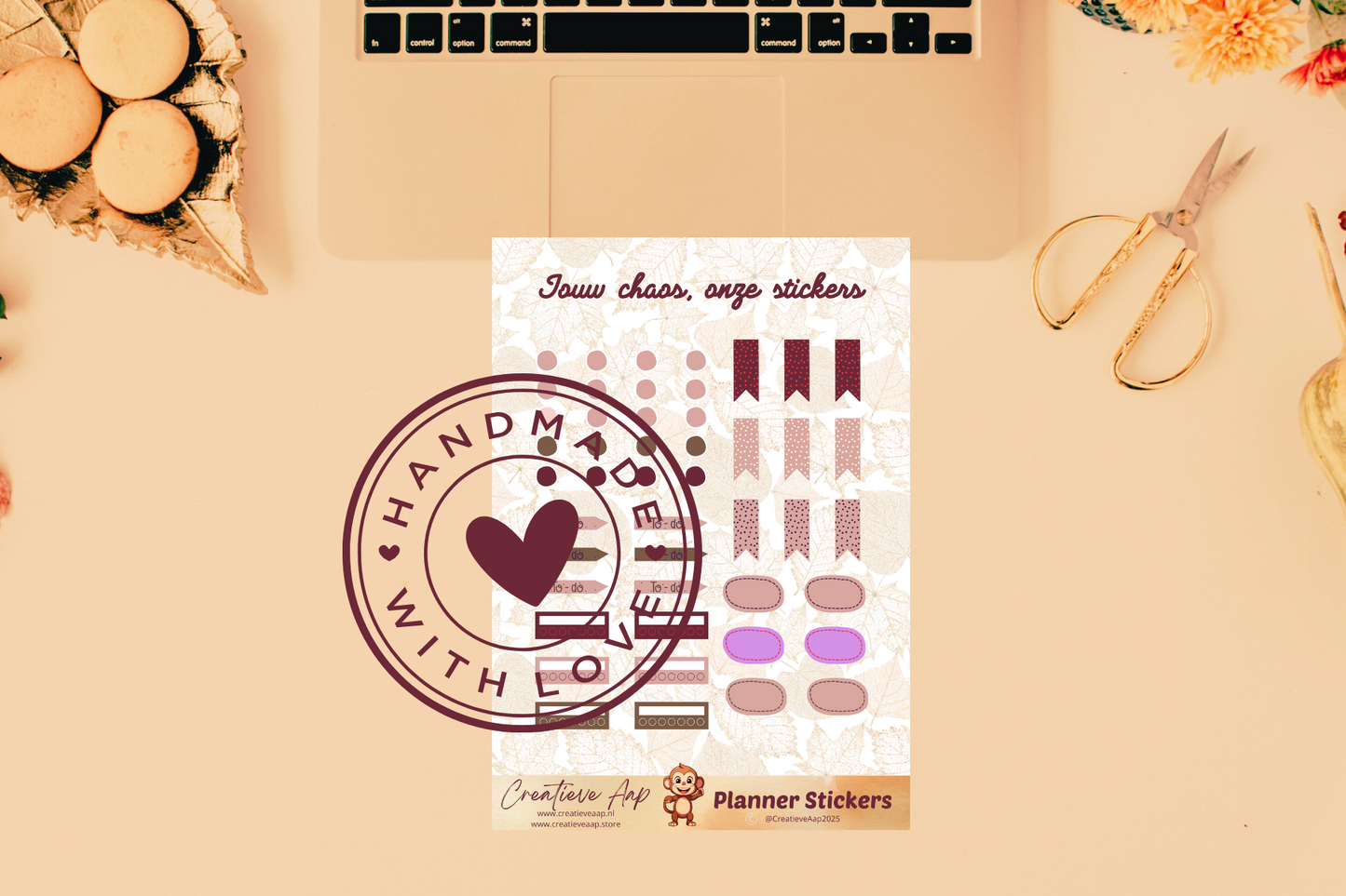 Planner stickers “Accessoires” in herfstkleuren 🍂📌✨ – met to-do’s, bullets en banners. Handgemaakt design van Creatieve Aap, verkrijgbaar in A6 en A5 formaat, matte of glans afwerking.