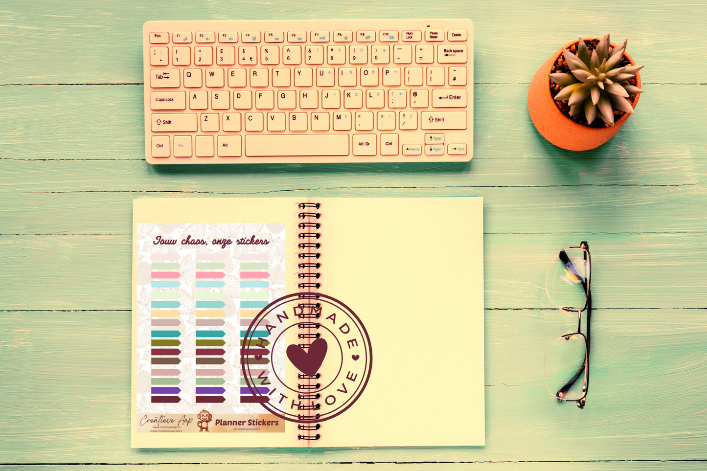 Planner stickers “Tabs Pijl” in herfstkleuren 🍂➡️✨ – handgemaakt design van Creatieve Aap, verkrijgbaar in A6 en A5 formaat, matte of glans afwerking.