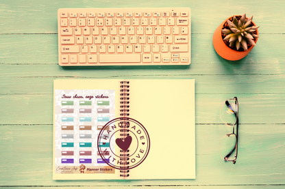 Planner stickers Herfst Water Trackers 2025 🍂 – handgemaakt design van Creatieve Aap. Verkrijgbaar in A6 en A5 formaat, matte of glans afwerking.