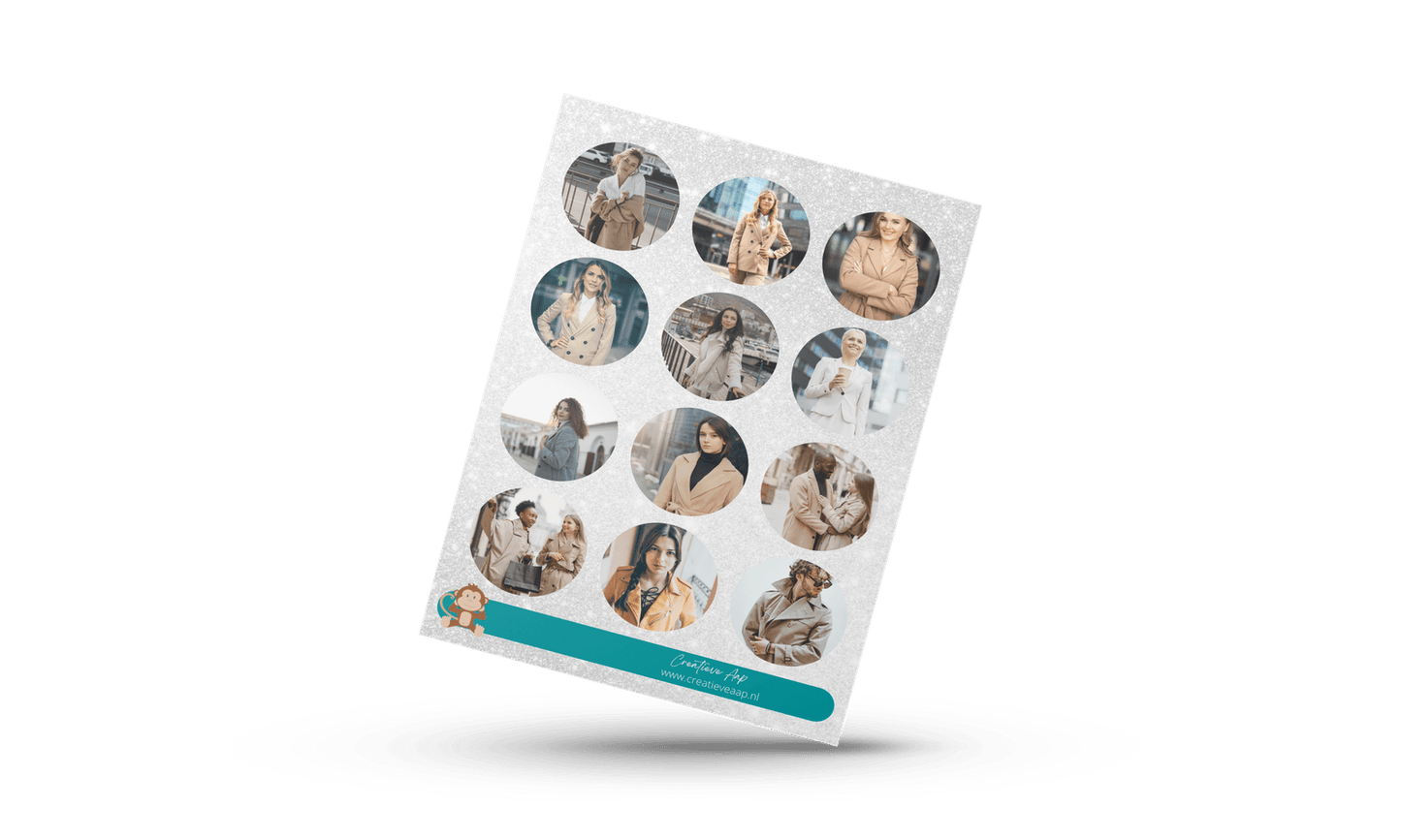 Personaliseerbaar vinyl stickervel met eigen foto's - Set van 16 ronde stickers